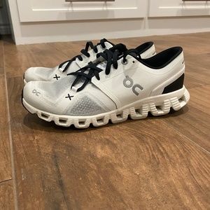 Women’s On Cloud Sneakers